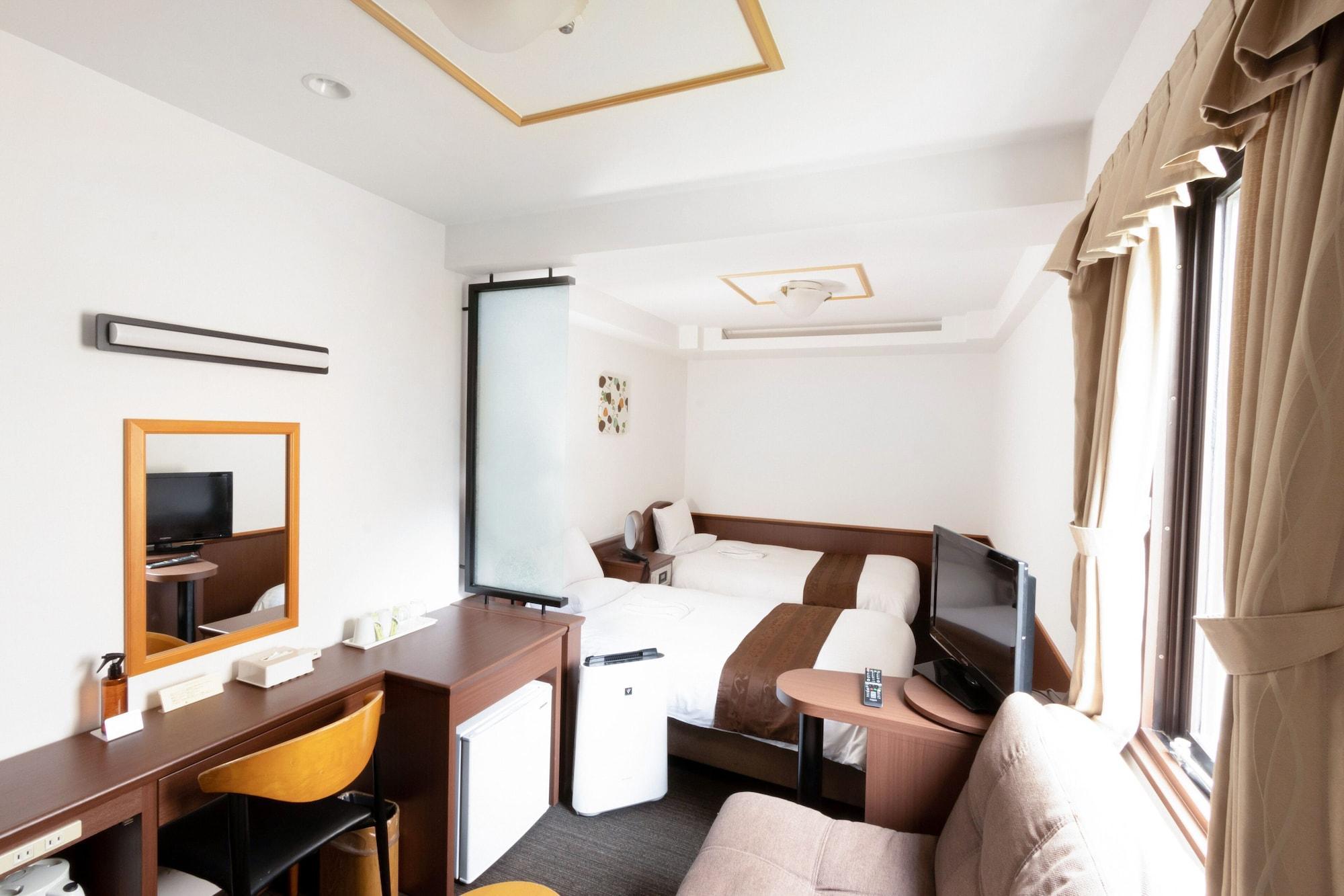 Toyo Hotel Fukuoka  Exterior photo
