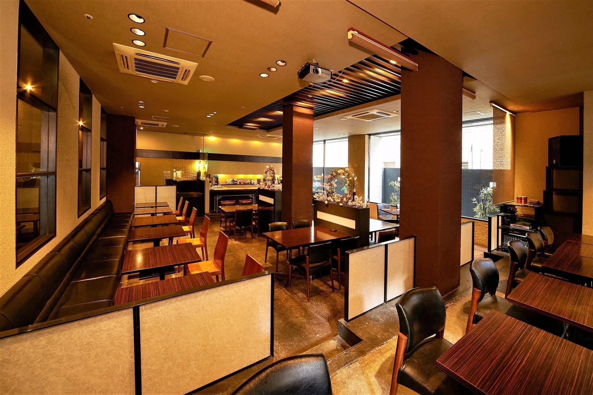 Toyo Hotel Fukuoka  Exterior photo